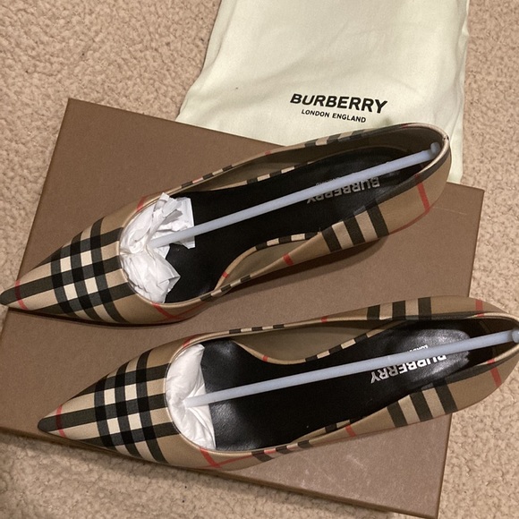 Vintage Check Leather Point-toe Pumps - Picture 3 of 4